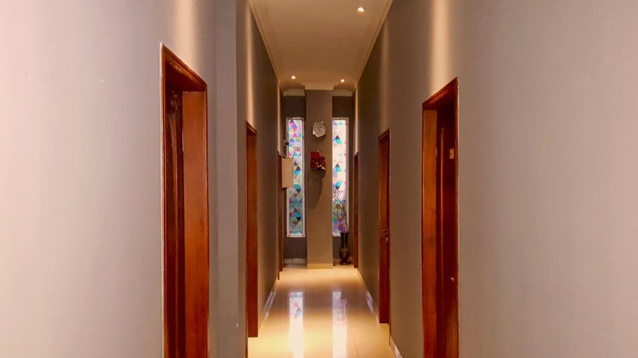 Kejayan Sunrise Hotel Jogja מראה חיצוני תמונה